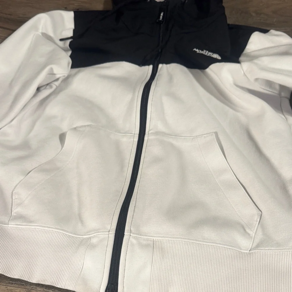 The North Face Men's Black and White Windbreaker - Size S
